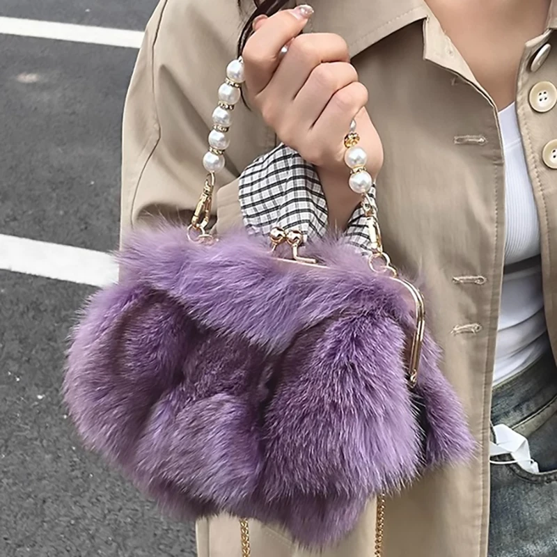 Winter New Plush Clip-style Bags 2025 Fashion Large Capacity Chain Crossbody Bag Women's Commute Versatile Shoulder Bags