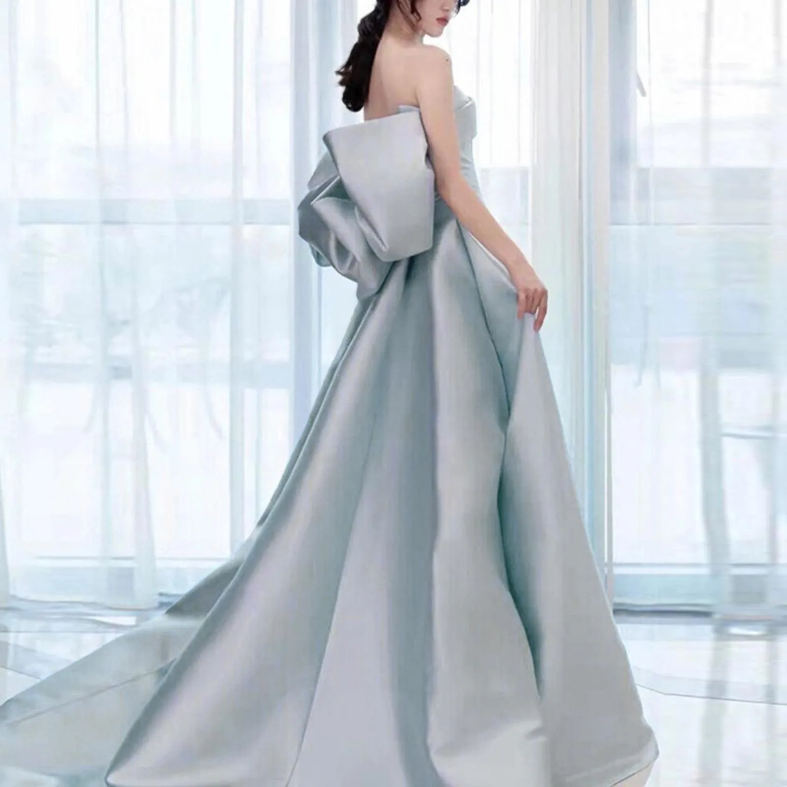 

Sky Blue On The Run Princess Evening Dress Strapless Backless Sexy Light Luxury Dress Oversized Skirt Elegant Wedding Dress