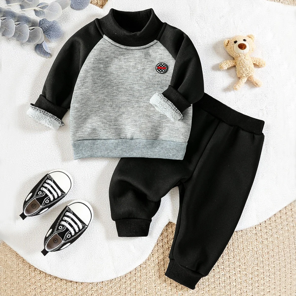 2025 Boys Long Sleeve Plush Warm Color Patchwork New Autumn Style Sweatshirt Set For 1-3Y Outfits Tops Pants Clothes Suit