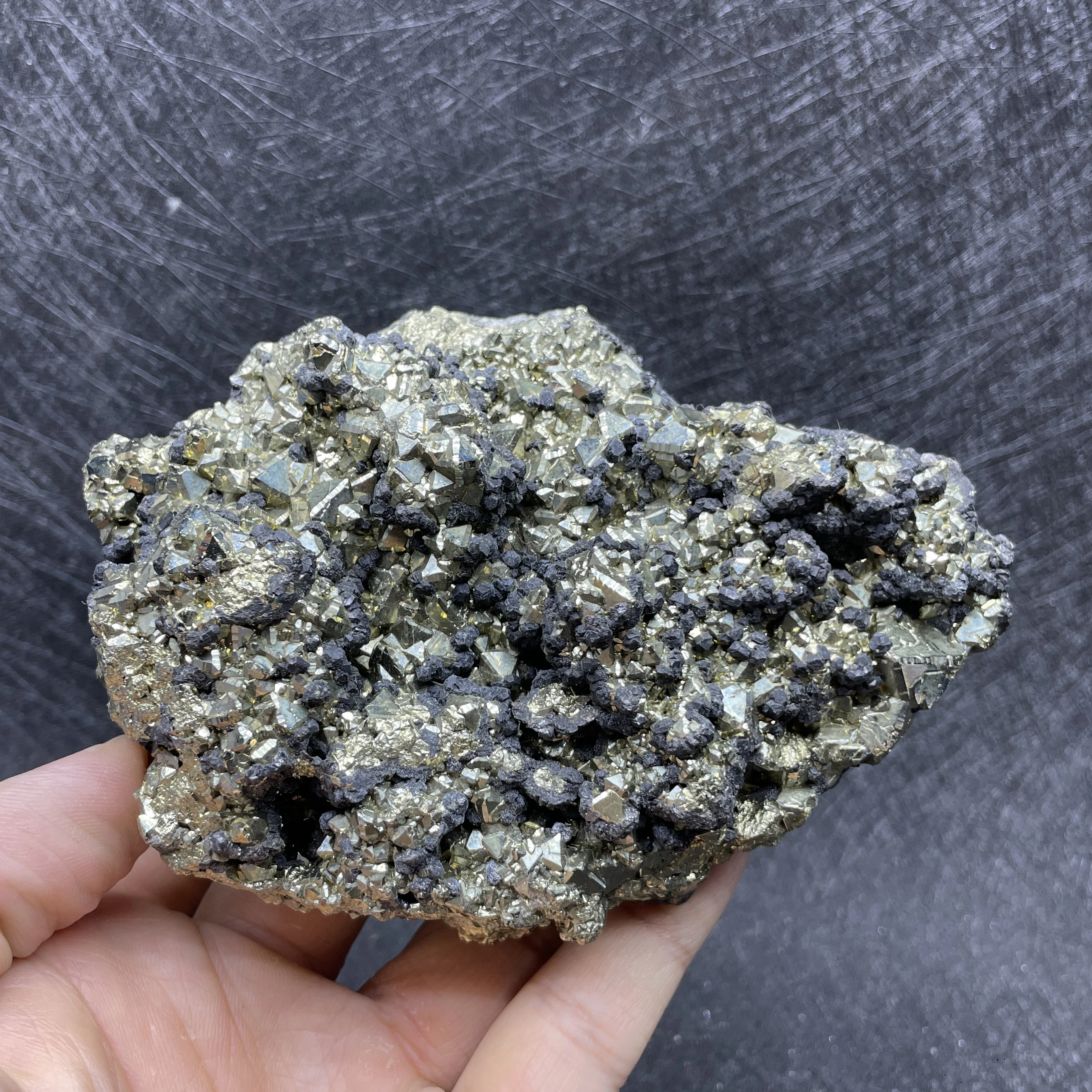 846g Natural Raw Octahedral Peru Pyrite With Lead Ore Mineral Raw Teaching Specimen Collection Healing Stone Home Decor