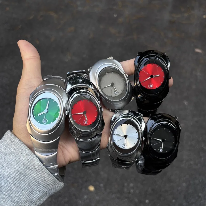 

2025 new luxury men's special-shaped watch waterproof calendar casual fashion quartz watch