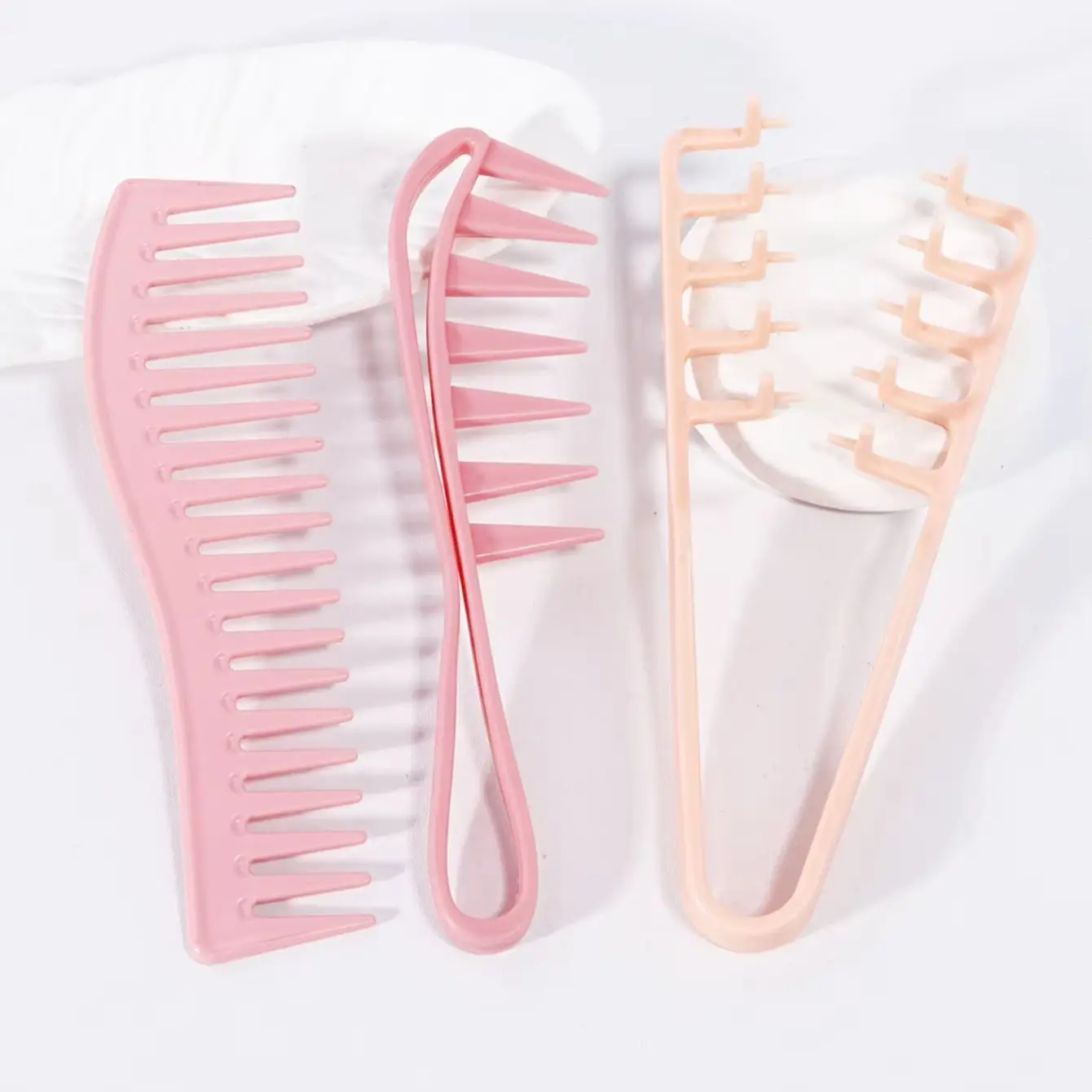 3pcs/set hair comb set, hair salon hair grabbing tool, curved wide tooth comb, curved handle comb, special for real hair wigs