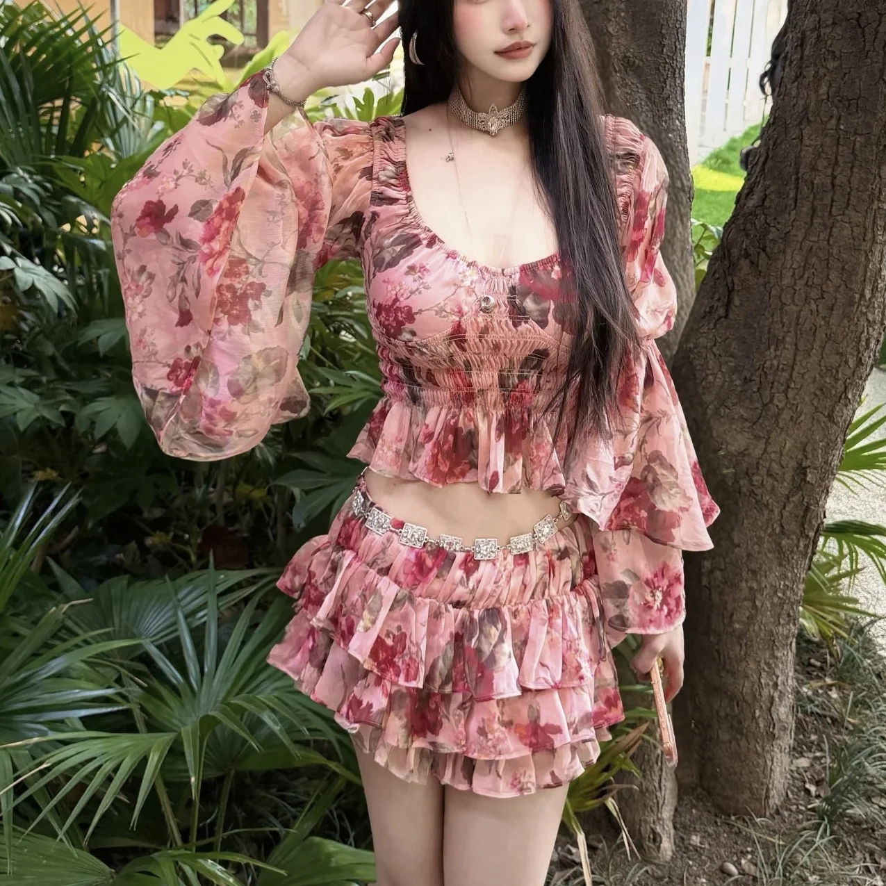 Early Spring New Pink Floral Lace Trim Bell Sleeve Shirt And Cake Skirt Set Women's Fashion Ensemble Short Length High Waist
