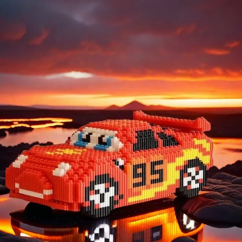 1025 pezzi di giocattoli da costruzione Lightning Mcqueen, set di assemblaggio fai-da-te, decorazioni per la casa, adatti a 14 anni in su, regali perfetti per Natale e Halloween
