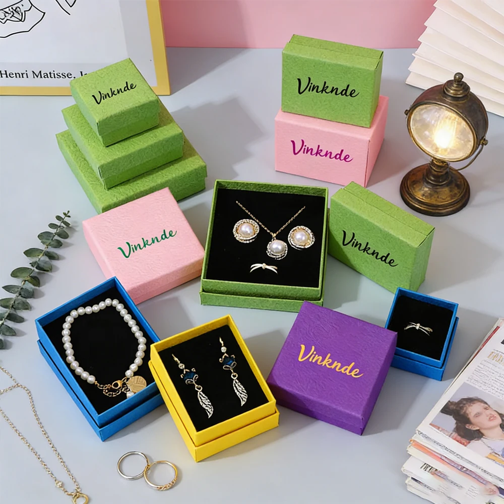 50-pezzi-7x7x3-cm-portagioie-logo-personalizzato-orecchini-anelli-scatole-pendenti-matrimonio-valentino-confezione-regalo-per-l'imballaggio-e-l'esposizione-sfusa