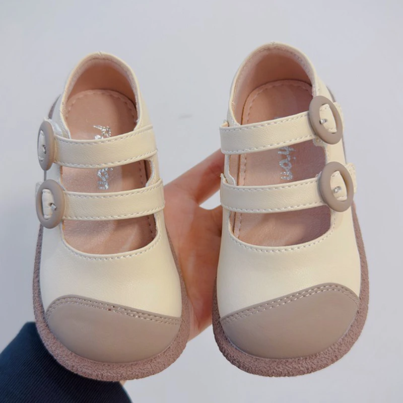 2025 New Girls Dress Shoes Patch Soft Toddler Little Princess Strap Ballet Mary Jane Ballerina Flats Todder Women Leather Shoe