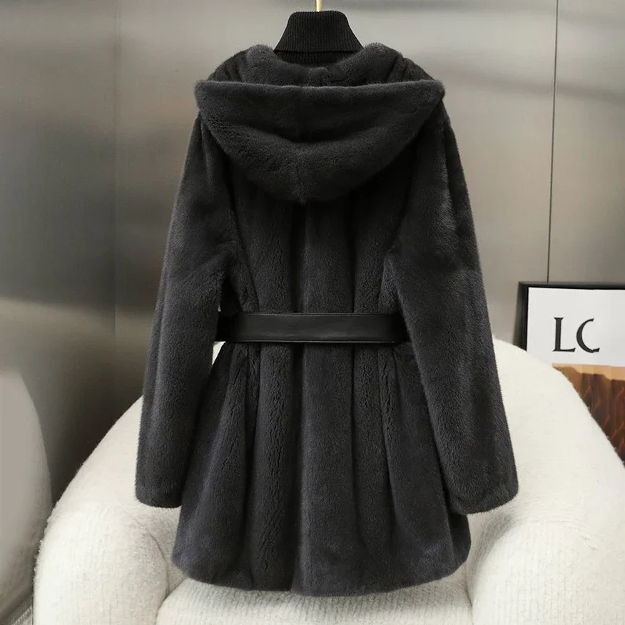 2026 Herfst Winter Nieuwe Hele Nertsen Nertsen Bont Capuchon Slanke Dikke Warme Parka Milieuvriendelijke Fluwelen Nertsen Jas Dames overjas