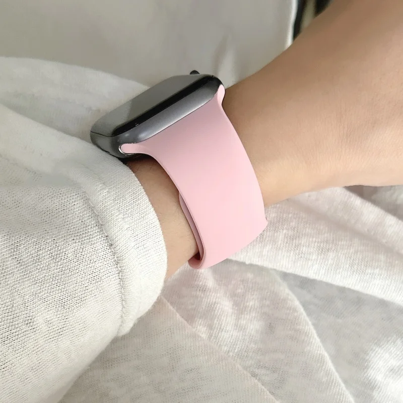 Nueva correa de silicona para Apple Watch S11 10 46mm 42mm 45mm 44mm 40mm pulsera deportiva iwatch series 8 7 6 5 4 SE 9 Ultra 2 49mm