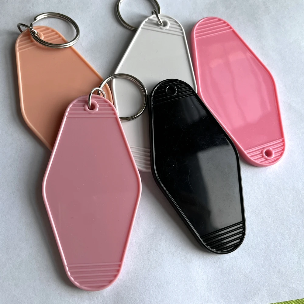 50pcs DIY Blank Plastics Hotel Motel Movie Key Chains Tag Pendant Keychain Keyring Mail Box Gifts Custom Logo Free