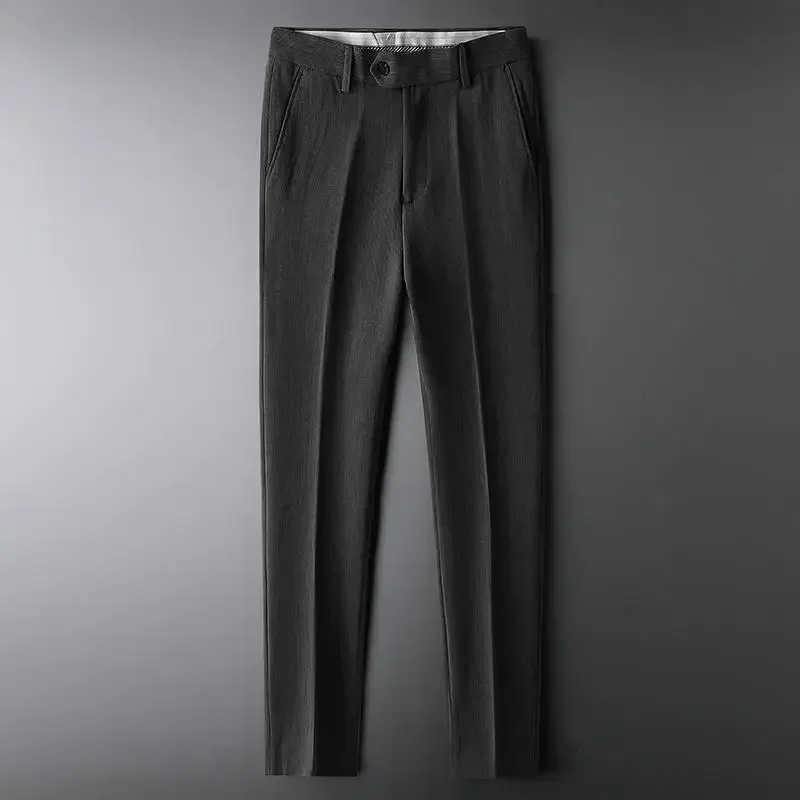 Pantaloni da abito maschili corti slim fit 9 Pantaloni estivi da uomo bianchi Tressed Lusso di lusso di alta qualità Pantaloni formali alla moda 2024