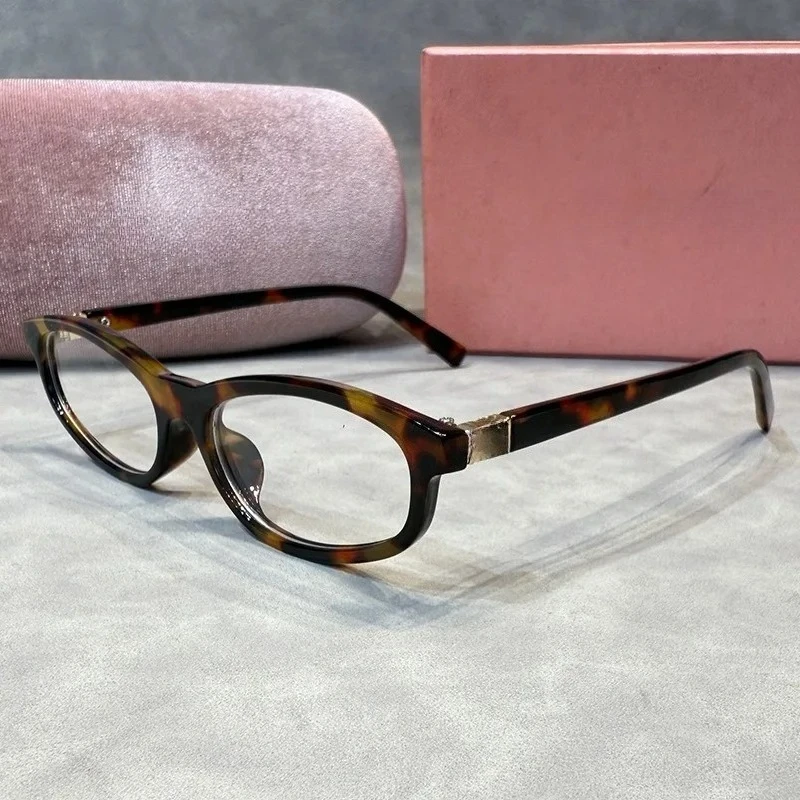 2025 New Vintage Cat Eye Sunglasses Women UV400 Narrow Frame Retro Chic Shades Fashion Sun Glasses Female Gift image 6