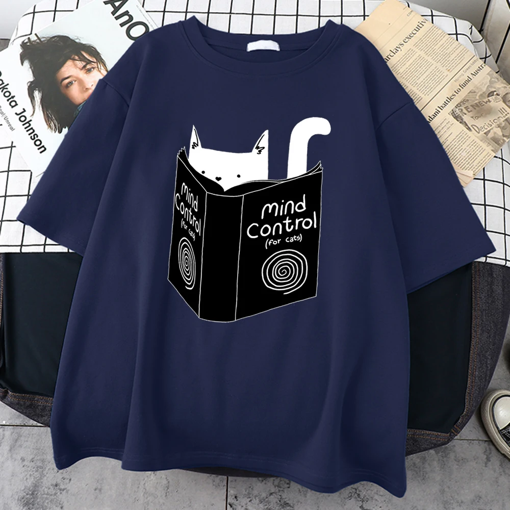 Cat Read Book Mind Control Simple Printed Men's T-Shirt Street Loose Tshirts Sport Vintage Tshirt Style Slim Man Short Sleeve