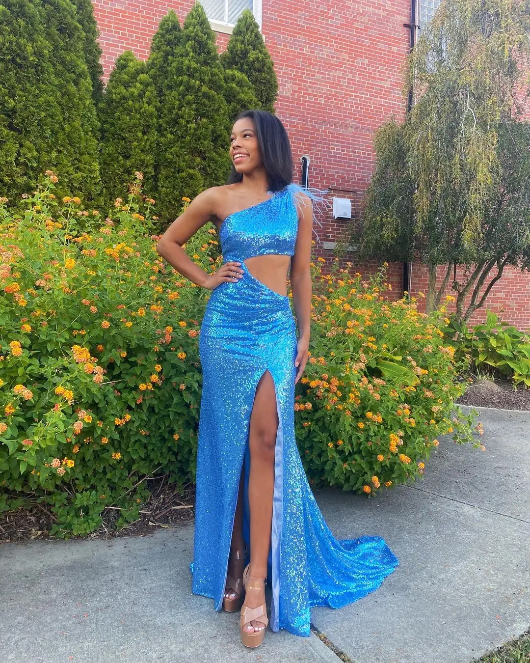 Sexy Blue Sequin Prom Dress For Black Girls With Split Glitter One Shoulder Feather Nigh Evening Dresses South Africa Customized