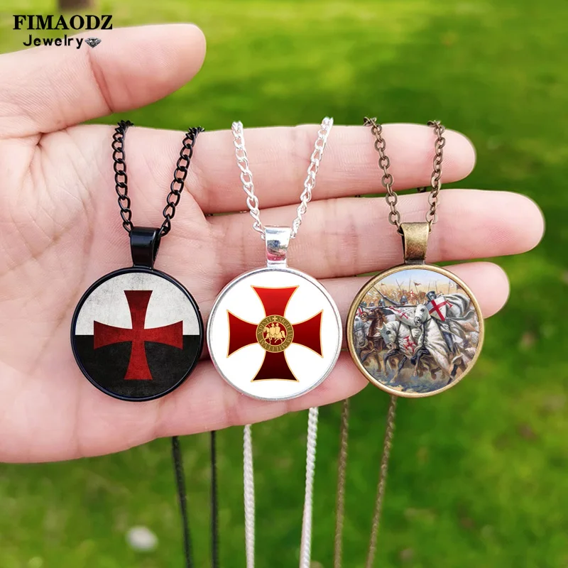 Vintage Knights Templar Necklace Red Cross Pendant Glass Cabochon Pendant Long Chain Crusade Solomons Masonic Symbol Necklaces