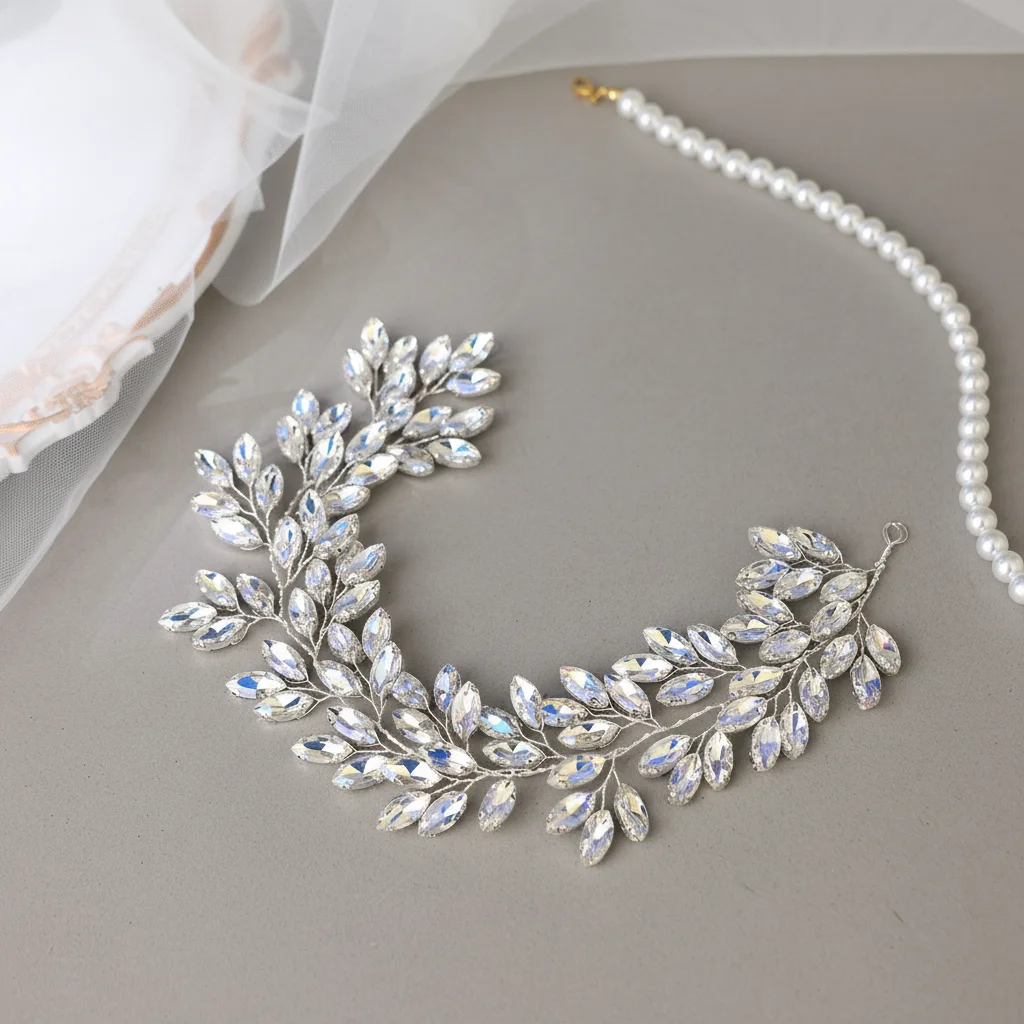 

Свадебная повязка на голову из сплава с кристаллами и стразами, украшение для волос в виде листьев, ручная работа, хрустальные повязки для волос для свадебных вечеринок, женские аксессуары для волос