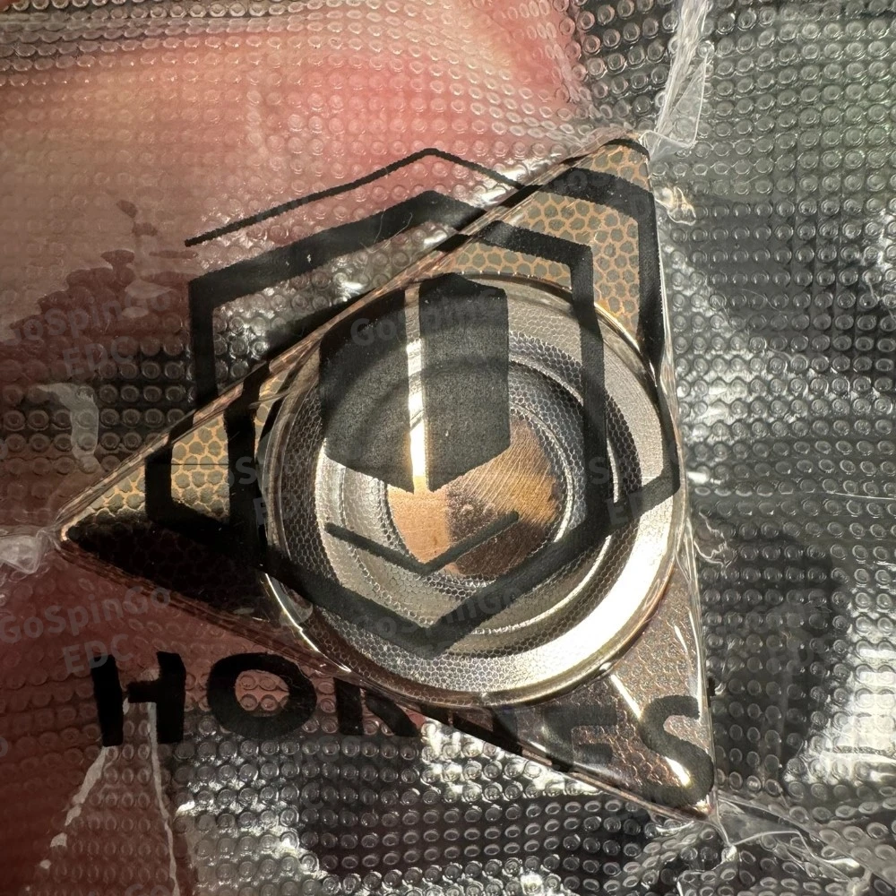 هورنست EDC النحل تململ سبينر ألعاب متململة للبالغين الزركونيوم التعامل مع يشعر ثلاثة شفرات تململ سبينر