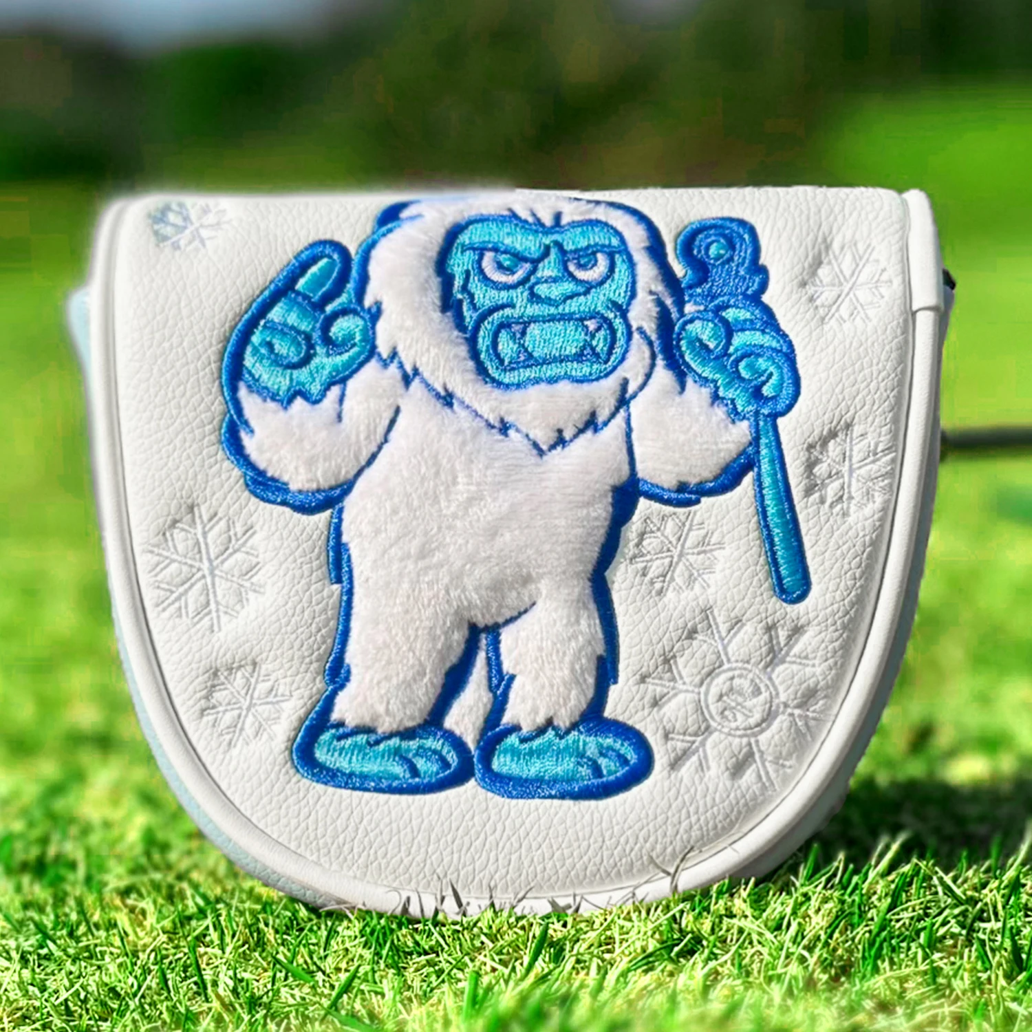 1pc Yeti Snow Monster Mallet Putter Cover Magnetic Closure Semi-Circle Putter Headcover Golf Club Protective Sleeve