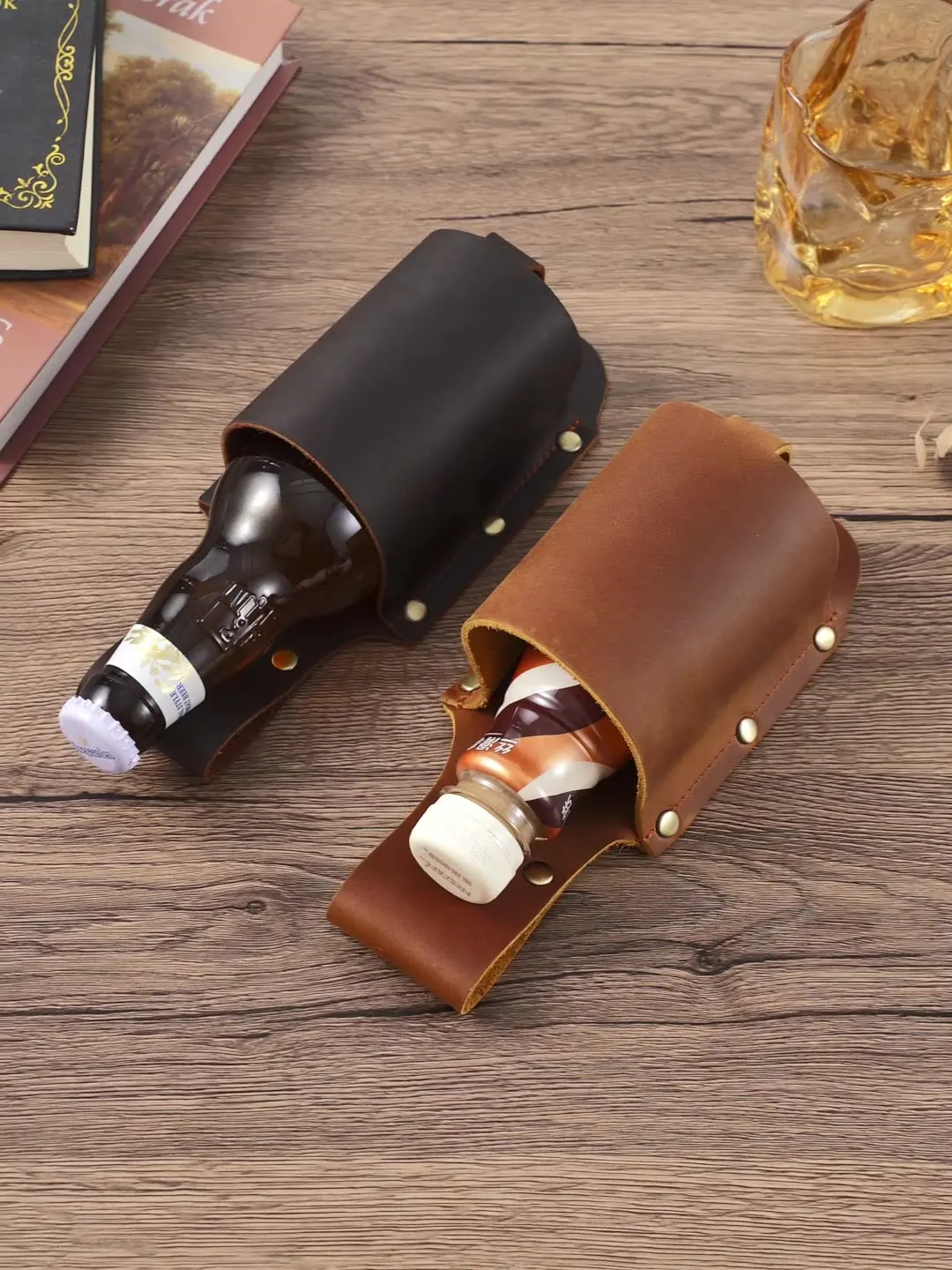 

Vintage Leather Beer Holster – Genuine Full-GrainWaist Bottle Holder for Hiking, Outdoor, Camping (22x9cm, 0.08kg) Portable D
