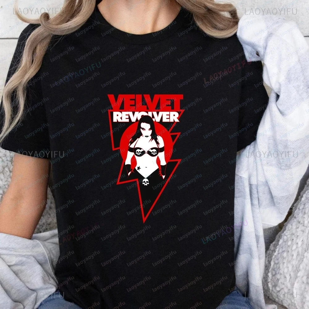 VELVET REVOLVER Rock Band Summer Trend Y2k Short-sleeved Shirt Suitable for Both Men and Women, with Patterned T-shirt Design