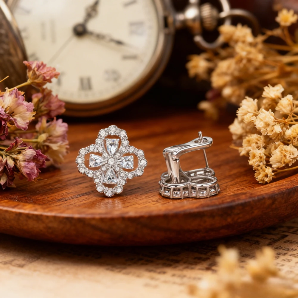 

Luomansi Moissanite Petal Ear Clip Passes Diamond Test Fashion Jewelry Women Wedding Party Gift