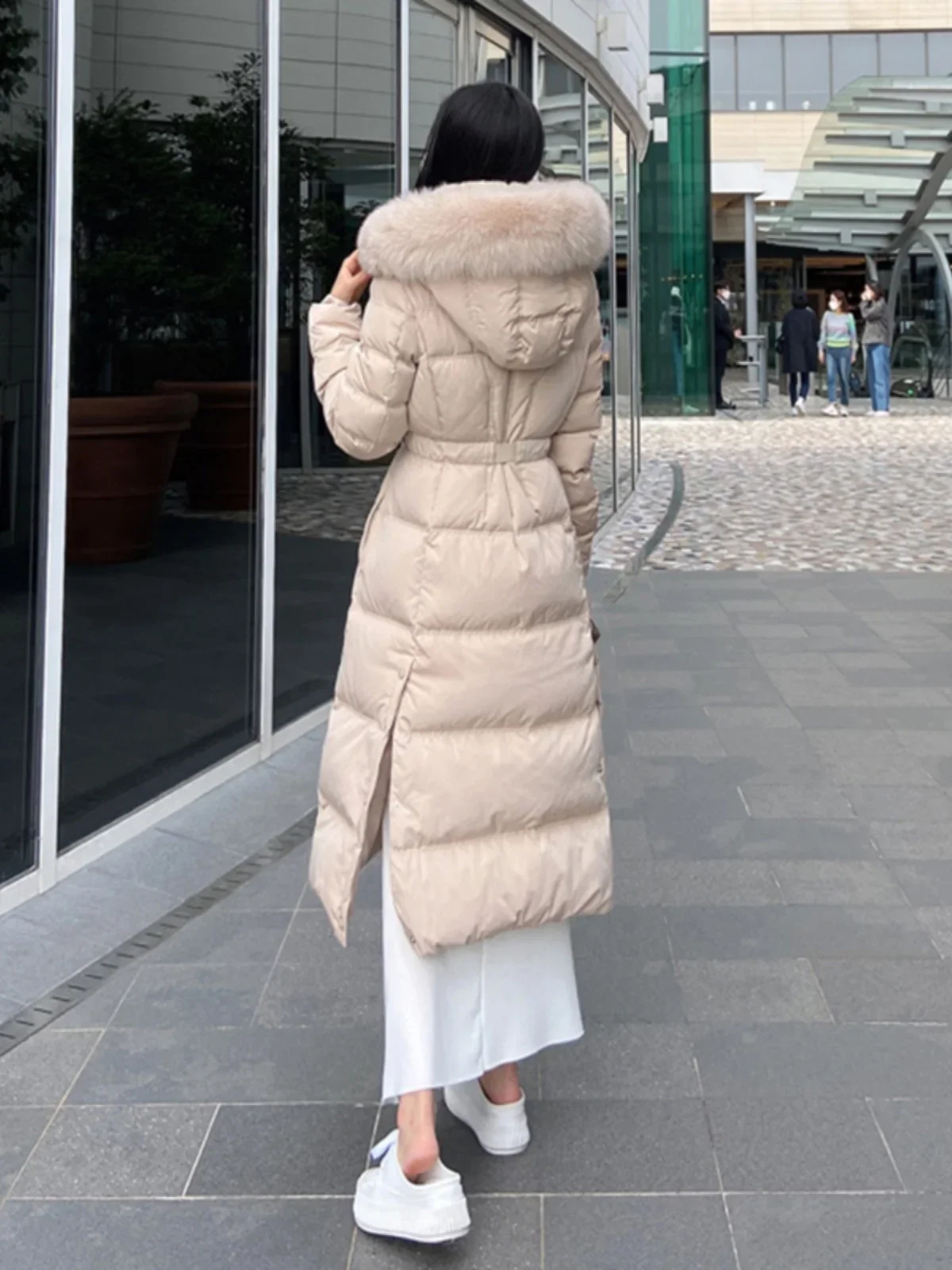 2024 Winter Women Fashion Thicken Warm Long Jacket Female White Duck Down Coat Ladies Fox Fur Collar Hooded Overcoats Q772