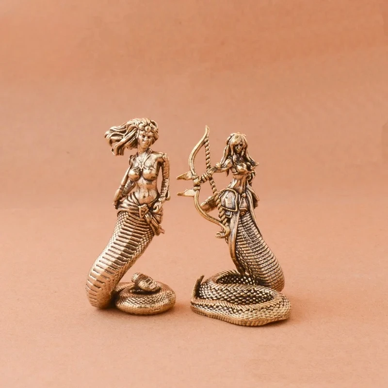 

2025 New Brass Figurine Medusa Ornaments Ancient Greek Snake Women's Crafts Home Office Desktop Ornaments Miniatures Figurines
