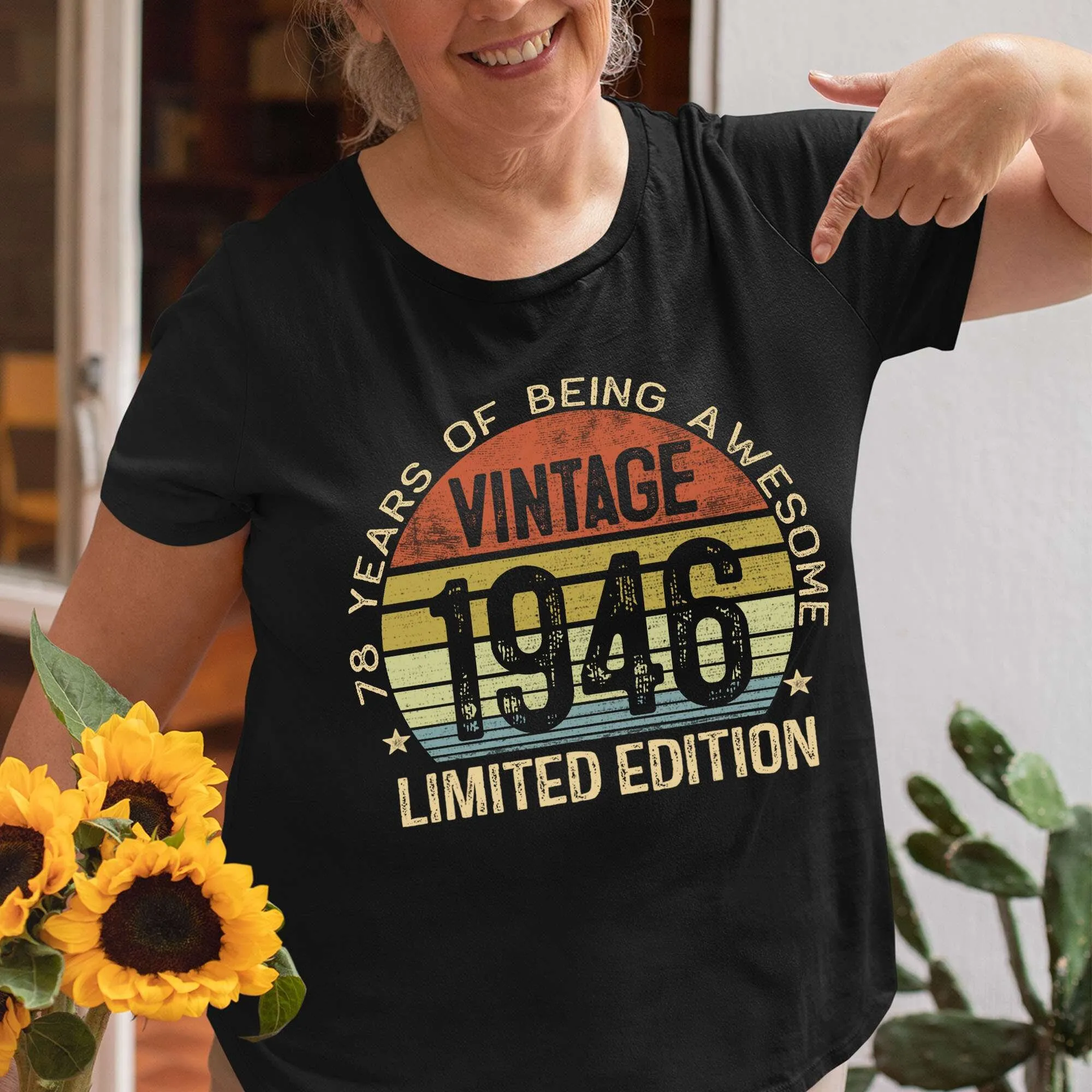 

Vintage 1946 Limited Edition 78 Years Of Being Awesome Mens T shirt Retro SweaT Born In Men 78th Birthday Party