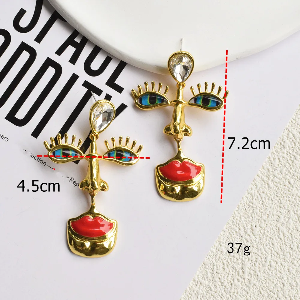 Barock-Stil Metall Augen mit roten Lippen Anhänger Halskette Schmuck für Frauen Vintage ethnische einzigartige Statement-Halskette – Detail 3