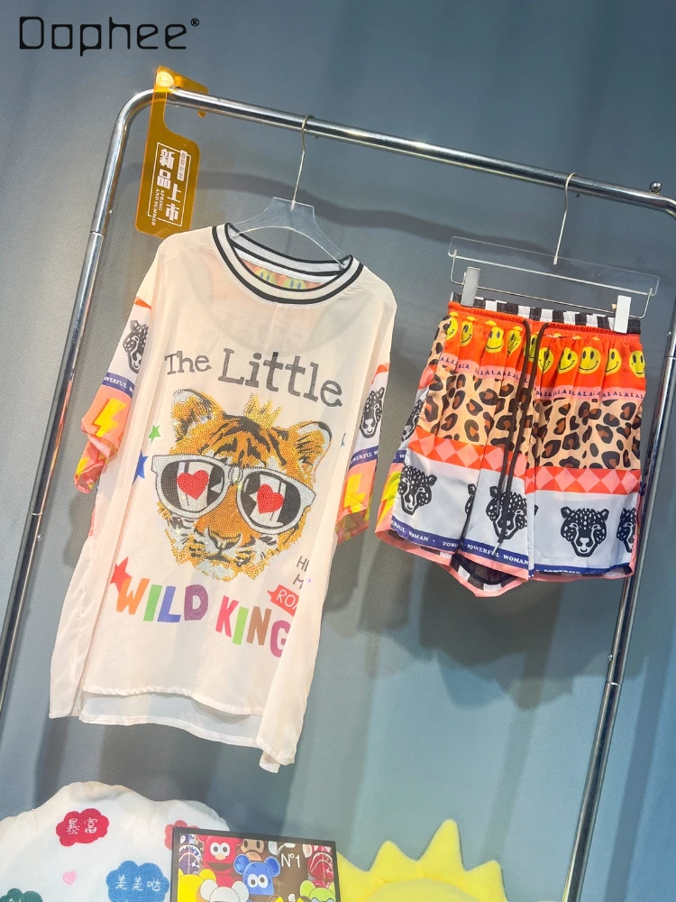 

Fashion Printed Shorts Set for Women 2023 Summer New Cartoon Rhinestone Round Neck Short Sleeve T-shirt Shorts Two-Piece Set
