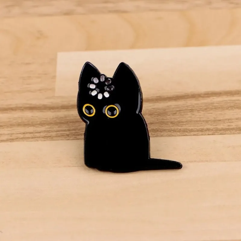 Thumbnail 4 - #10 Best Brooches to Buy In 2026