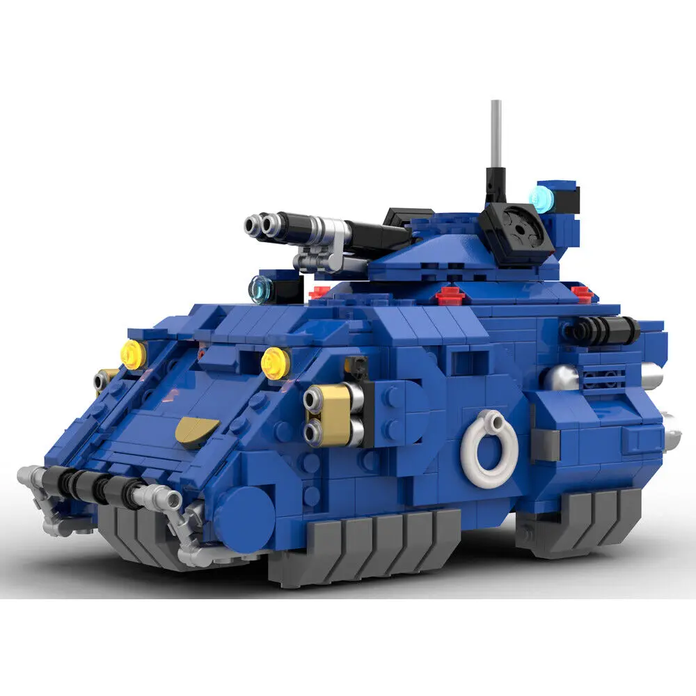 A Fast, Flexible Battle Tank from Video Game Building Toys Set 594 Pieces MOC