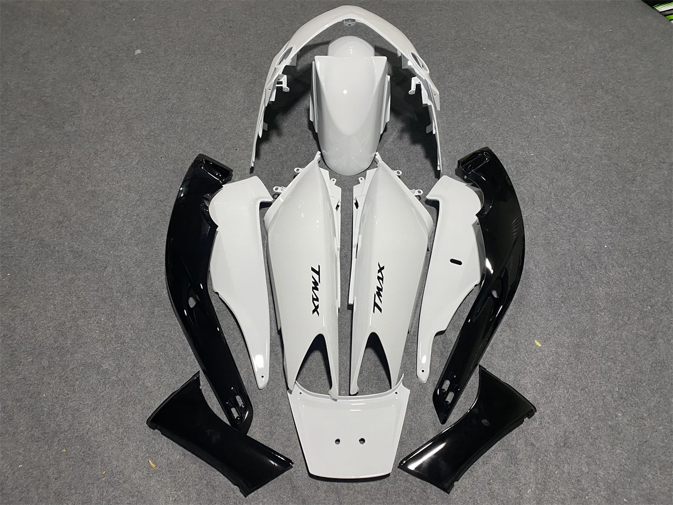 Motorcycle fairing fits TMAX500 01 02 03 04 05 06 07 500 2001 2002 2003 2004 2005 2006 2007 Fairing Black White motorcycle