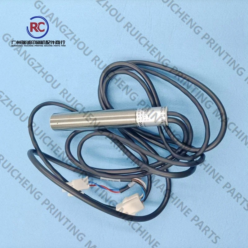 

New 1 Piece F2.161.1421 Sensor for Heidelberg Printing Machine Condition Perfect