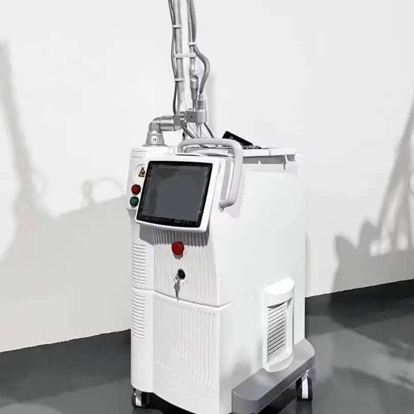 2026년형 CO2 프랙셔널 스킨 CO2 얼굴 치료기 10600nm 최신 레이저 미용기 여드름 흉터 재생용