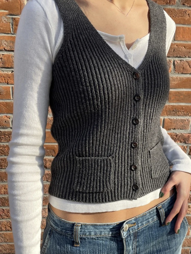 Vintage Knitted Pockets Sweater Vest Women Casual Spring V Neck Slim Sleeveless Button Sweaters Femme Y2k Streetwear Cotton Top