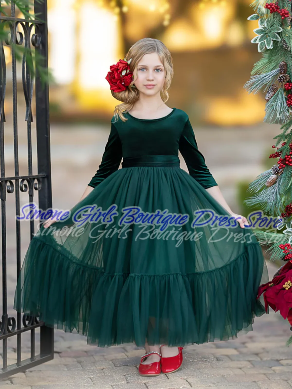 تنورة بطول الكاحل وأكمام طويلة وخياطة من الدانتيل فستان بناتي على شكل زهرة خضراء لعروض الرقص في عطلة عيد الميلاد