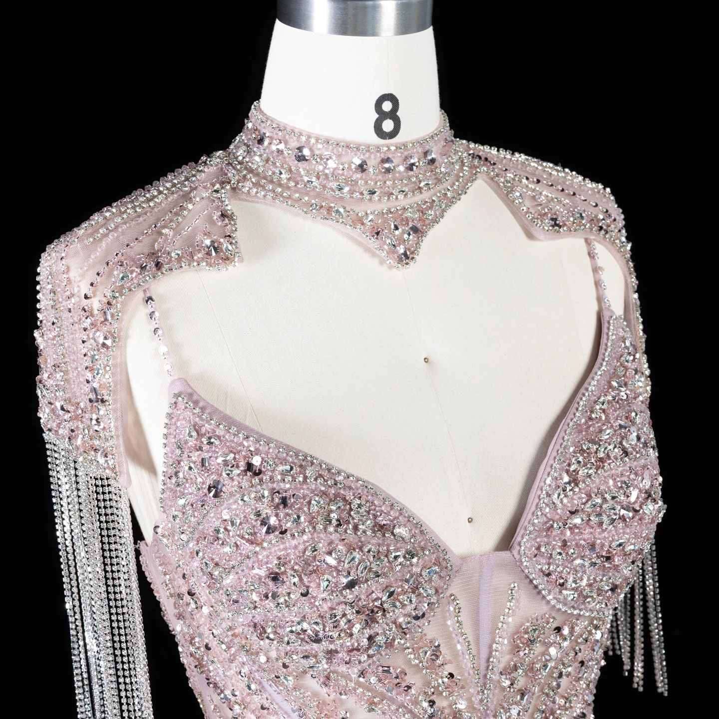 Sharon Said Luxuriöses Champagner-Abendkleid mit Quastenumhang, Diagonalen Strasssteinen, Meerjungfrauen-Schnitt, für formelle Anlässe und Partys, SS184, Maßanfertigung – Detail 15