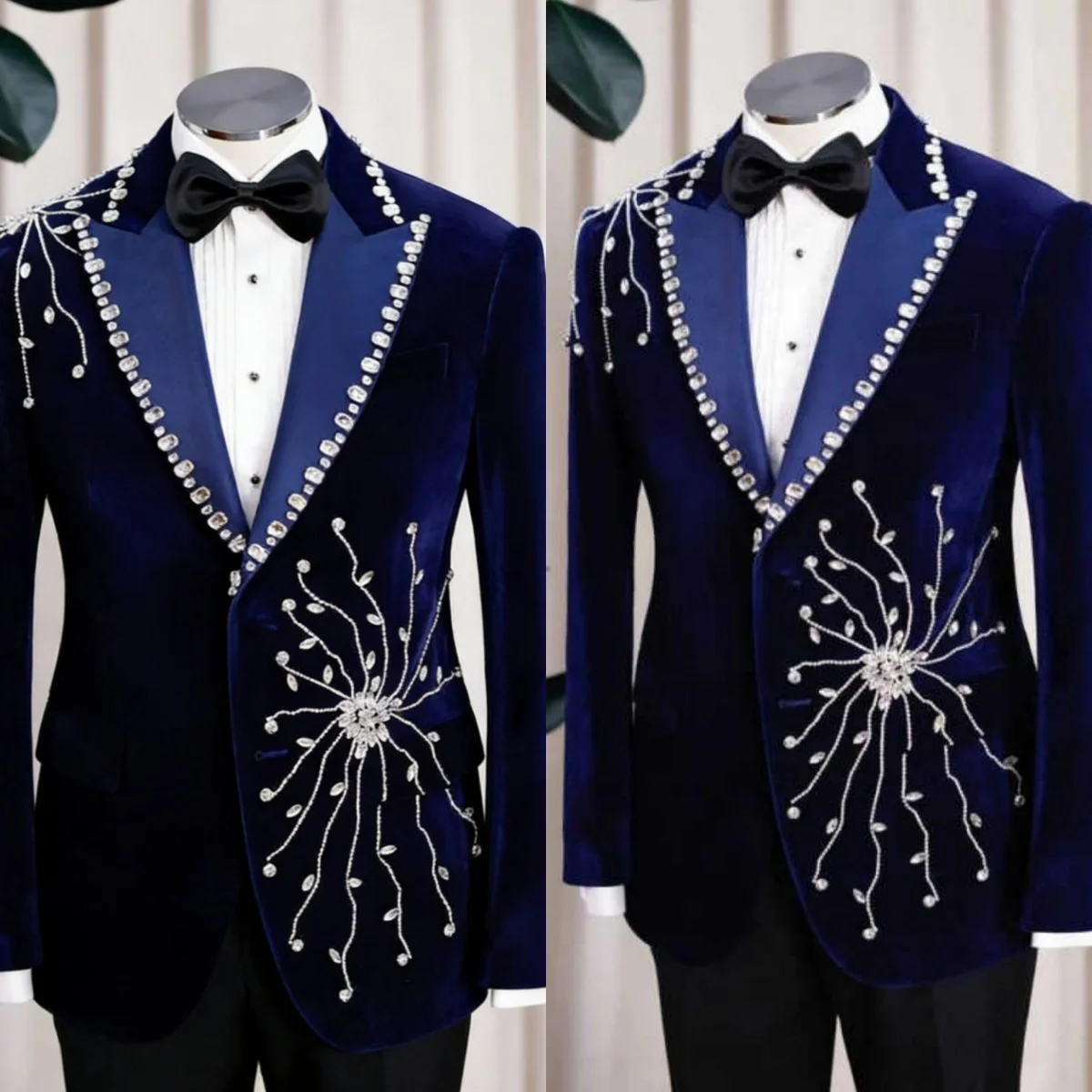 

Modern Velvet Men Suits Single Breasted Peaked Lapel Groom Wedding Tuxedos Crystals 2 Pieces Customized Outfits