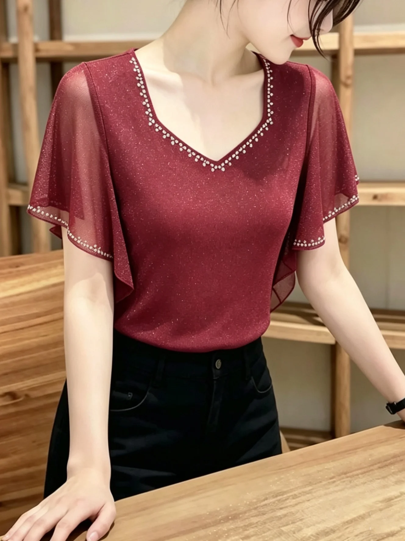 Summer Women's V-Neck Short Sleeve T-Shirt Slimming Design Casual Style Bright Thread Embellished Bell Sleeve Patchwork Mesh