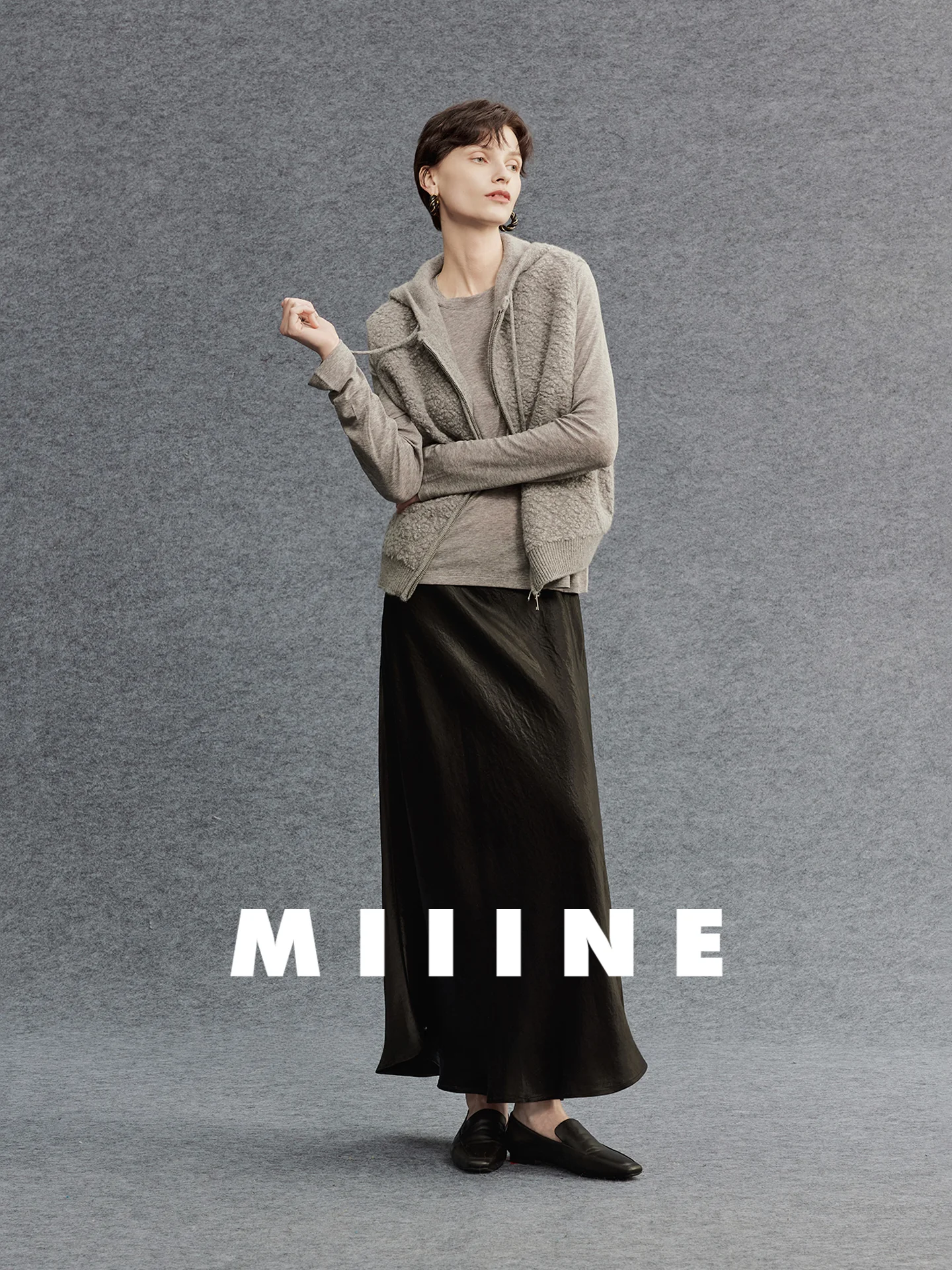 

Miiine Wool Lace Hollow Embroidery T-irt round Ne Design Basic Sle Casual Loose Fit Long Sve Women's Top
