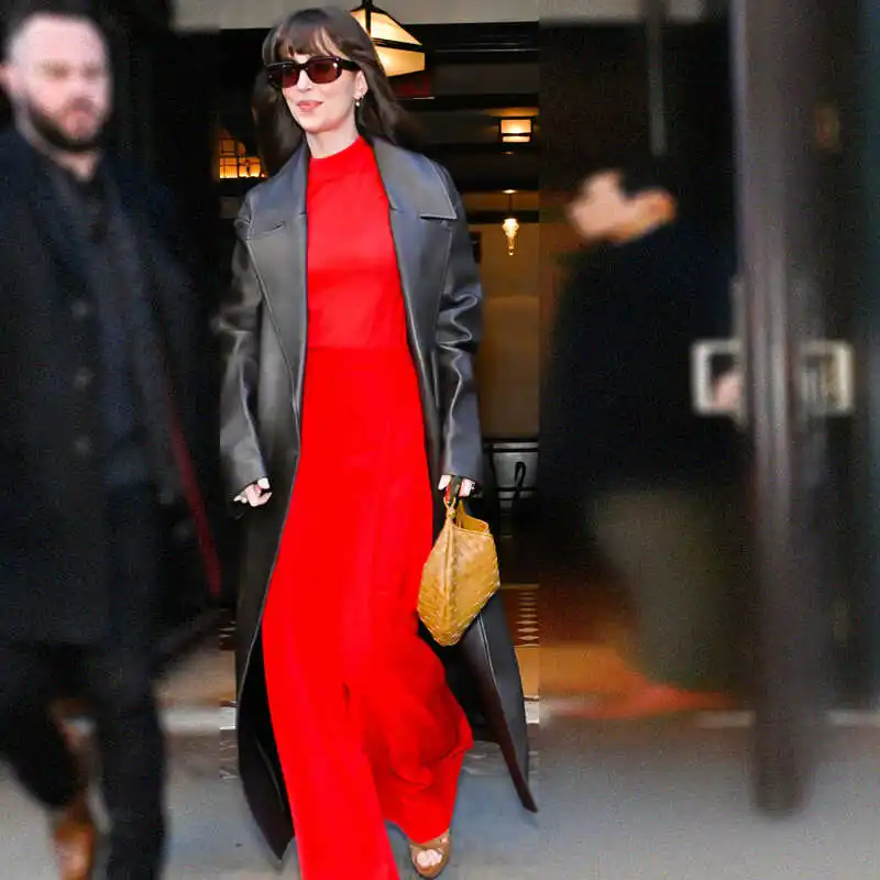 

Heavyweight PU Leather Coat Anni Hathaway Celebrity Street Style Long Sleeve Women's Coat Straight Cut Street Fashion