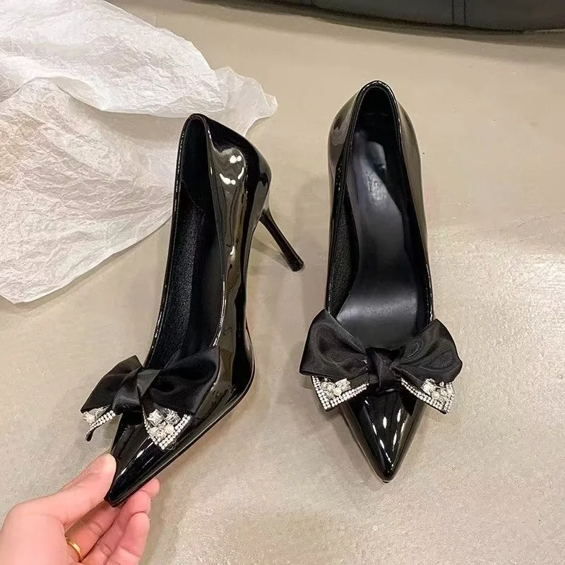 

Black High Heels with Slim Heels 2026 Spring New Style Temperament Pointed Shallow Mouth Rhinestone Midsole Shoes Versatile