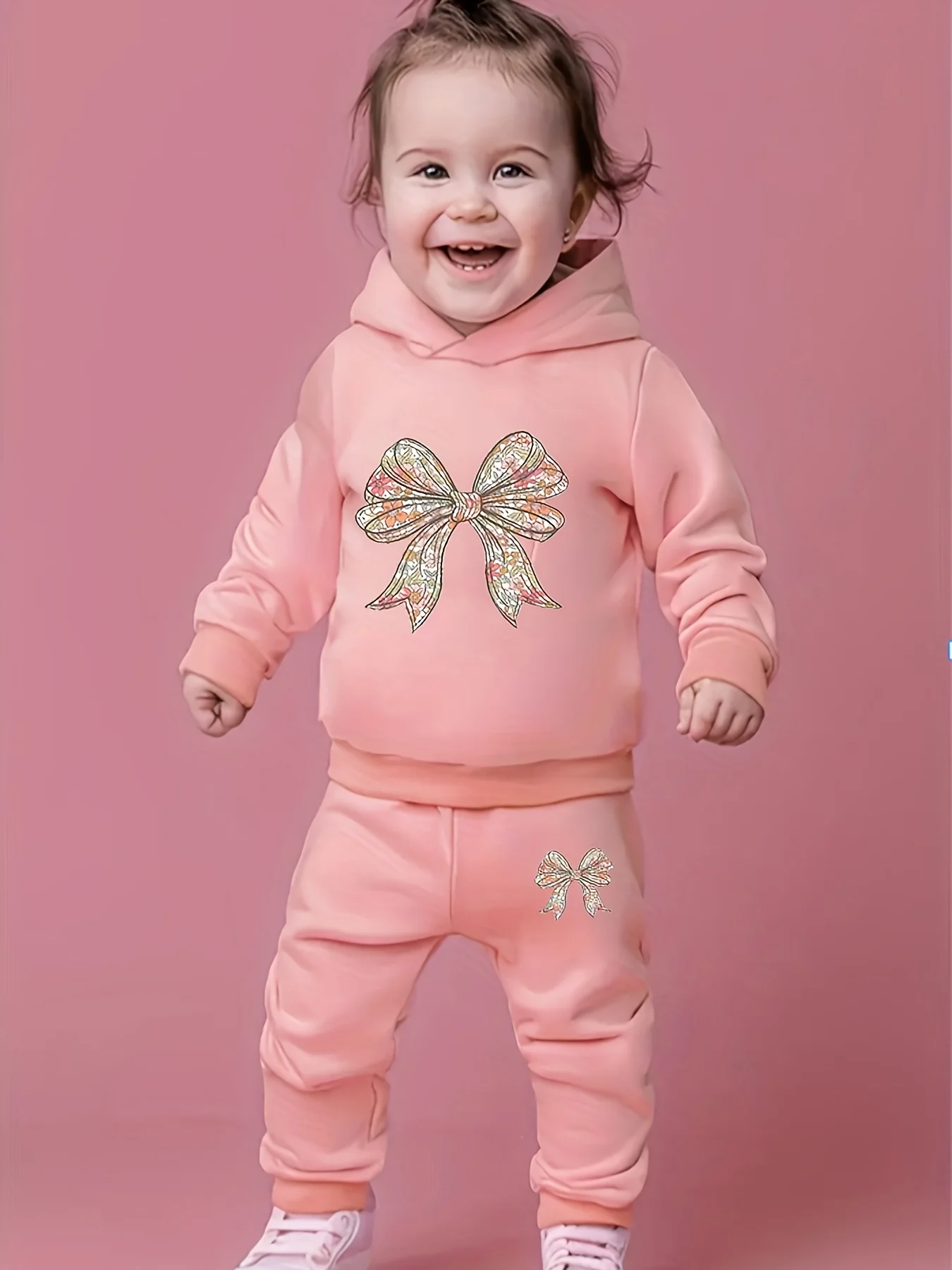 

Newborn Baby Girl's Autumn & Winter 2-Piece Set: Bow Print Fleece Hoodie with Matching Stylish Athletic Pants