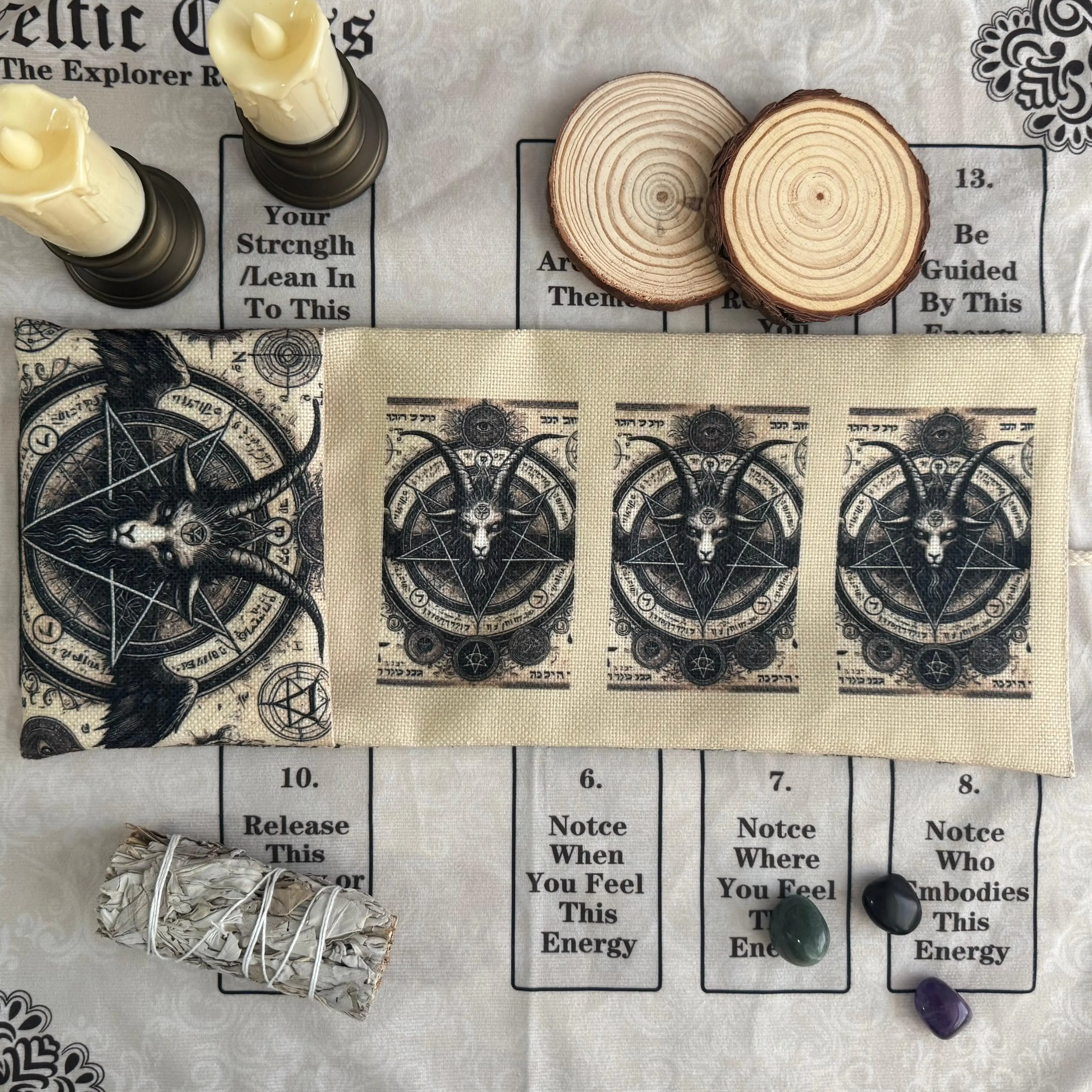 

Mysterious Retro Pentagram Sheep Head Tarot Storage Bag Tarot Cards Table Cloth For Divination Pouch All-seeing Eye Wrap Pouch