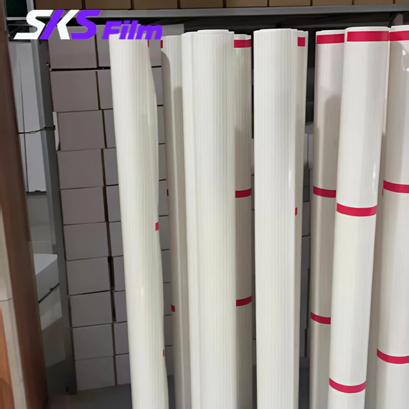 

Премиальный водонепроницаемый автомобильный чехол | Сверхмощная устойчивая к ультрафиолетовому излучению и царапинам | Всепогодная защита для внедорожника, седана и грузовика