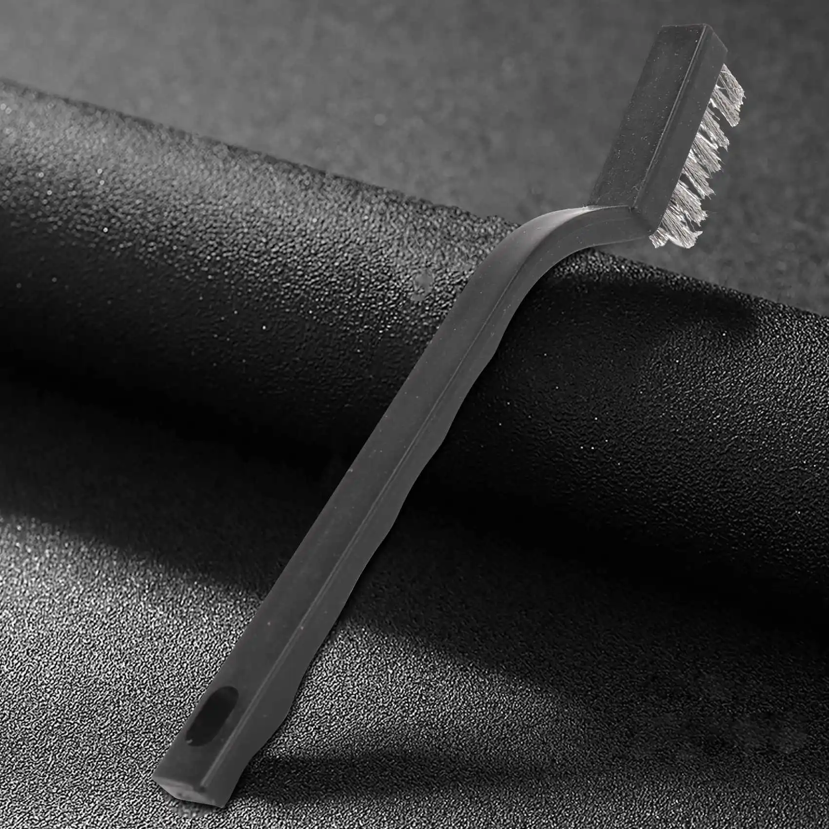 

Trending 20 Pieces Mini Handle Stainless Steel Wire Bristles Brush Set For Cleaning Welding Slag, Stain And Rust (Silvery)