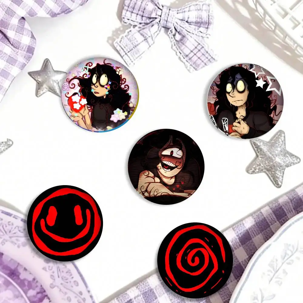 Horror-Spiel J-john D-doe Logo Weicher Ansteckpin Rundes Metall-Abzeichen Revers-Pin Geschenk für Freunde Kinder Schmuck