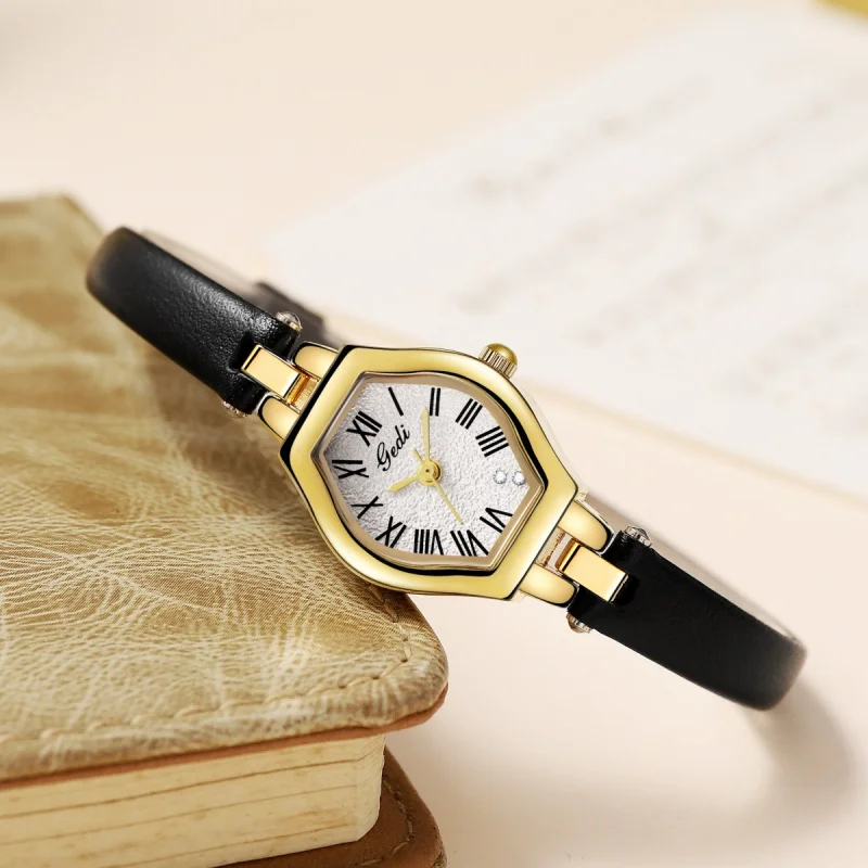 Gedi Women's Small Dial Retro Lightweight Wine Bucket Good-looking Genuine Leather Quartz Watch