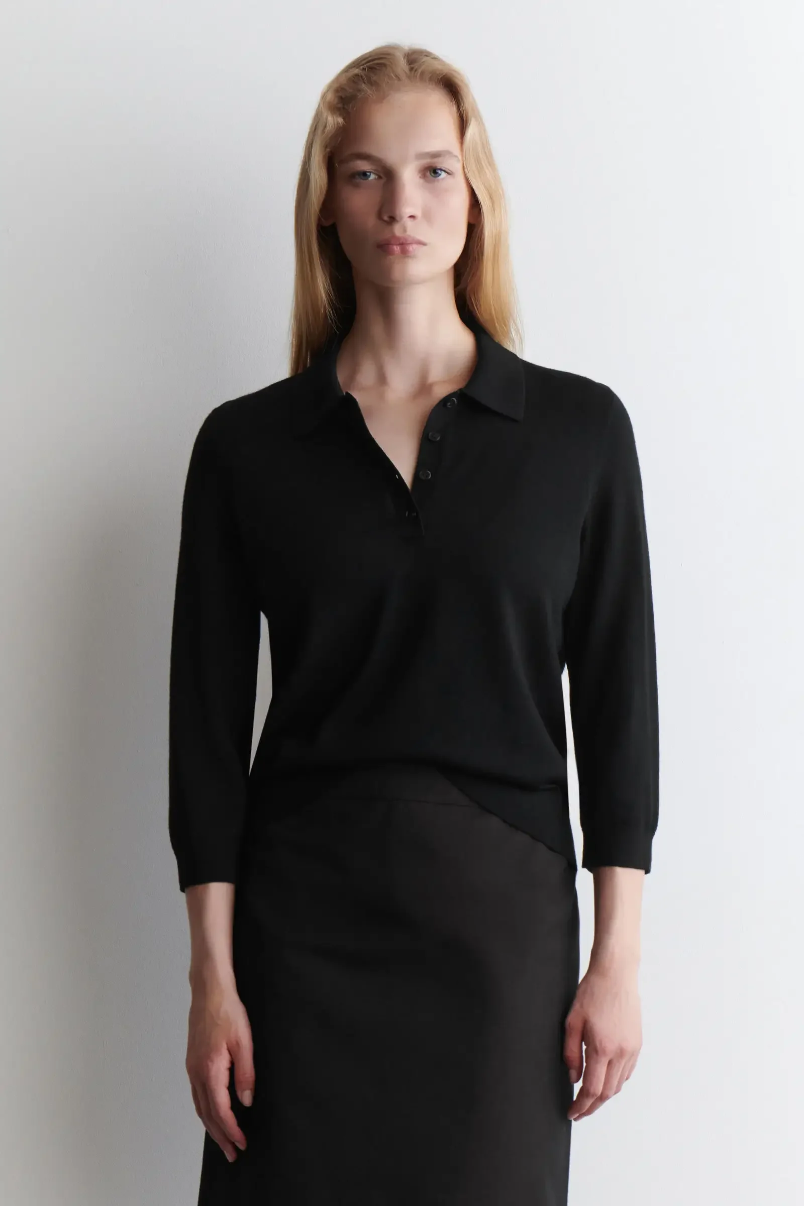 

XIMIAN APPAREL 2026 cos autumn new style of Women's casual Standard style black polo collar wool blend knitted sweater