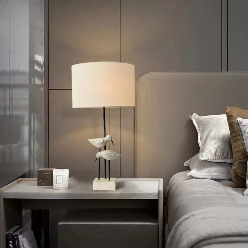 

Hotel Farmhouse Home Living Room Bedside Decoration Bird Design Desk Lamp